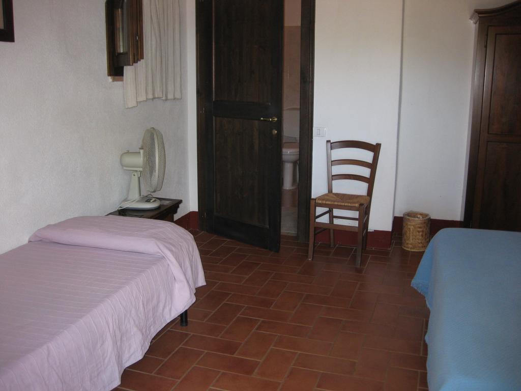 Agriturismo Bronzivalle Riotorto Ruang foto