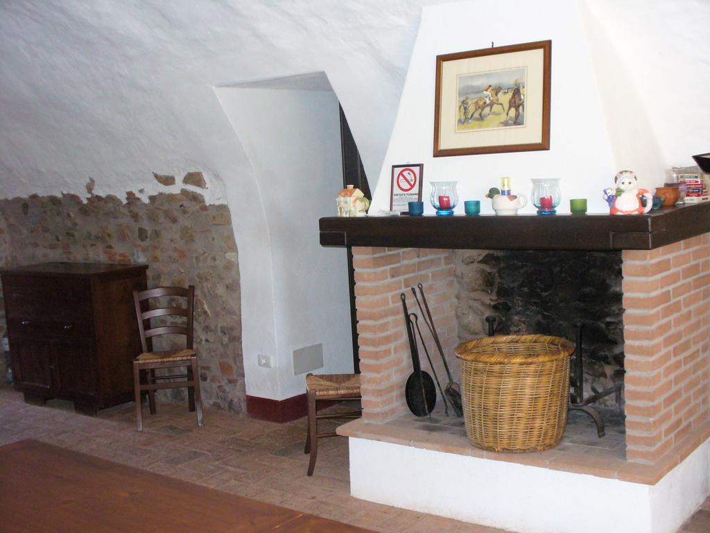 Agriturismo Bronzivalle Riotorto Bagian luar foto
